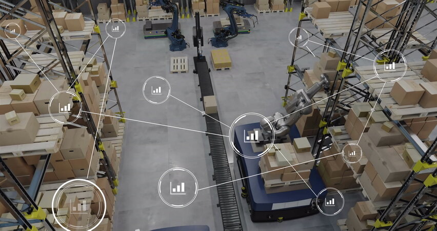 Magazzino logistico con soluzioni tecnologiche avanzate